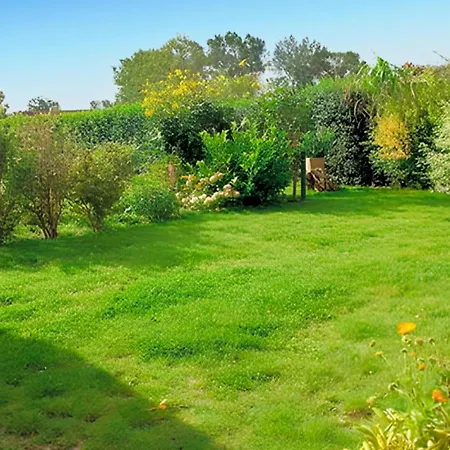 Ferienhaus Altenkirchen بيت للعطل *